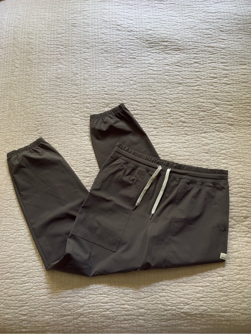 Vuori Weekend Joggers